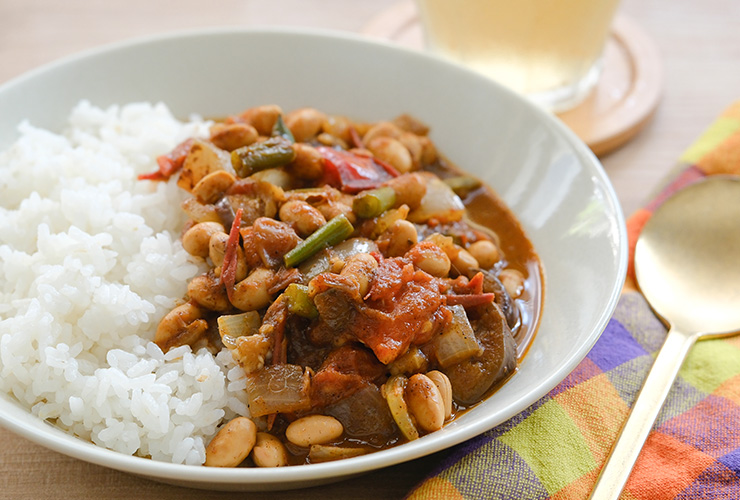 大豆とトマトのジャフナベジカレー