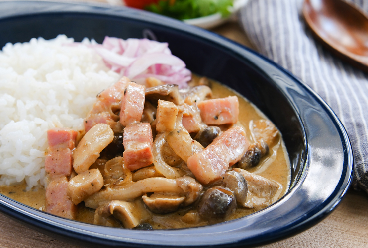 きのことベーコンのクリーミーカレー